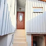 Stilvolles Haus Mit 2 Baedern & Parkplatz, 75 Qm Innenstadt Кайзерслаутерн