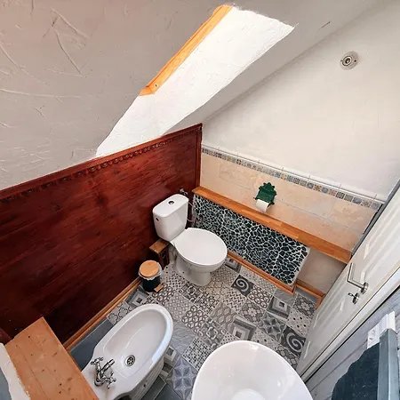 شقة Stilvolles Haus Mit 2 Baedern & Parkplatz, 75 Qm Innenstadt *