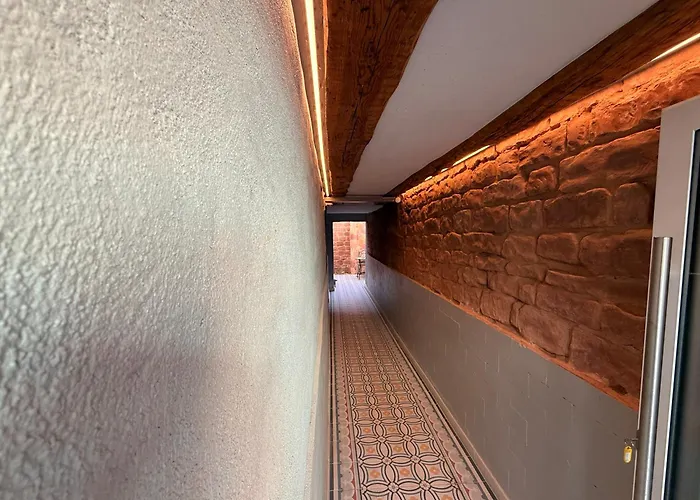 公寓 Stilvolles Haus Mit 2 Baedern & Parkplatz, 75 Qm Innenstadt