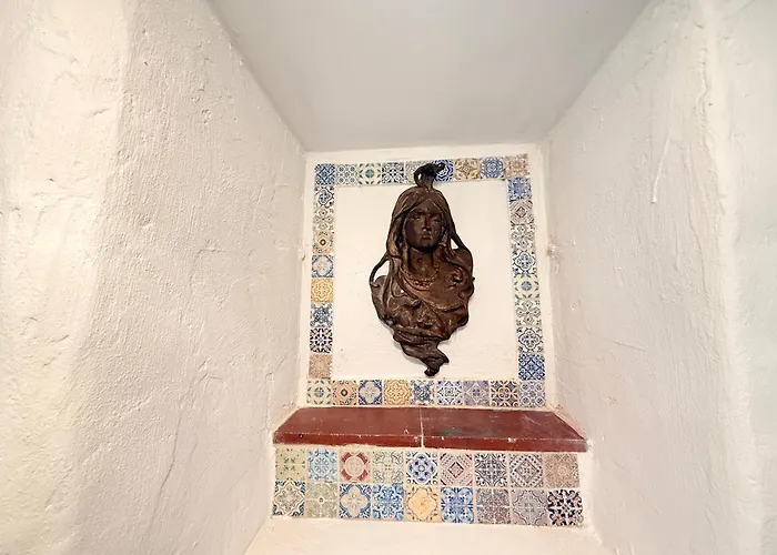 Stilvolles Haus Mit 2 Baedern & Parkplatz, 75 Qm Innenstadt * 凯撒斯劳滕