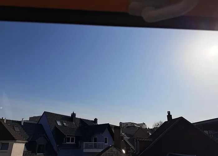 Stilvolles Haus Mit 2 Baedern & Parkplatz, 75 Qm Innenstadt * 凯撒斯劳滕