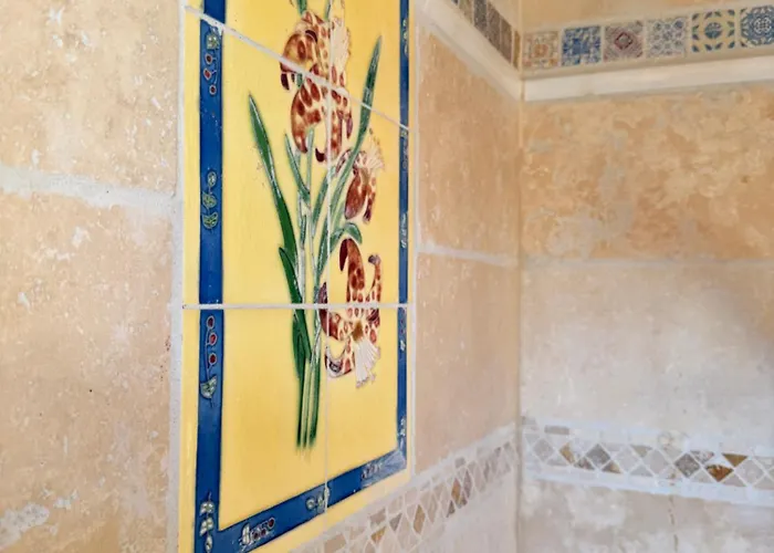 Stilvolles Haus Mit 2 Baedern & Parkplatz, 75 Qm Innenstadt * 凯撒斯劳滕